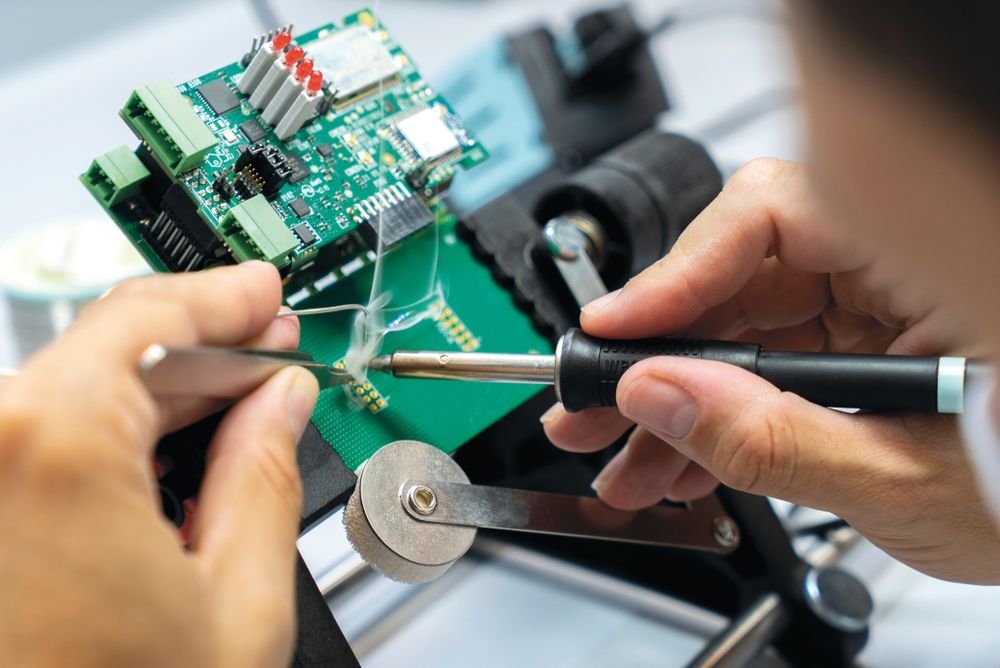 Development, testing, verification and validation of prototypes and IoT
applications
